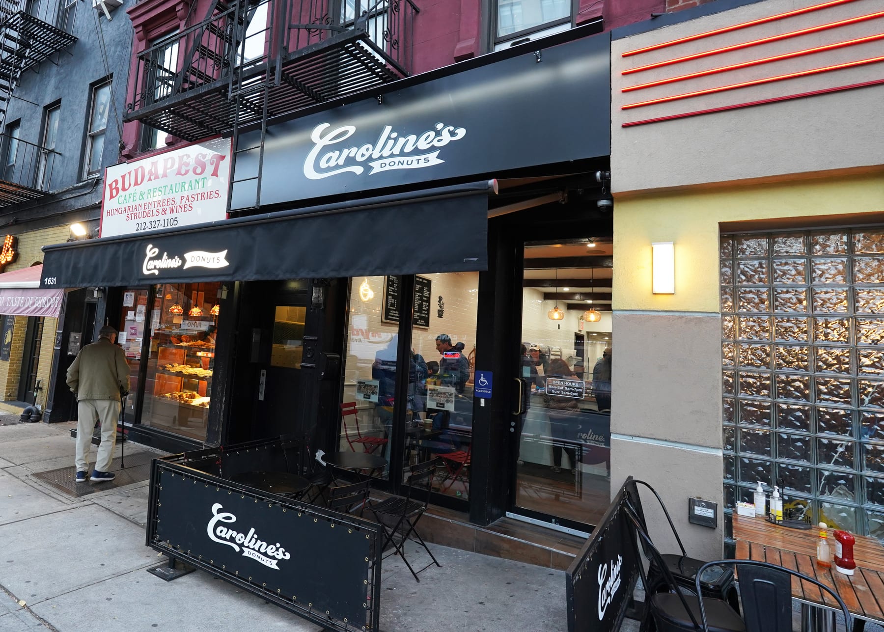 Caroline's Donuts in Upper East Side, New York, interior view 5, designed by Zelta Design