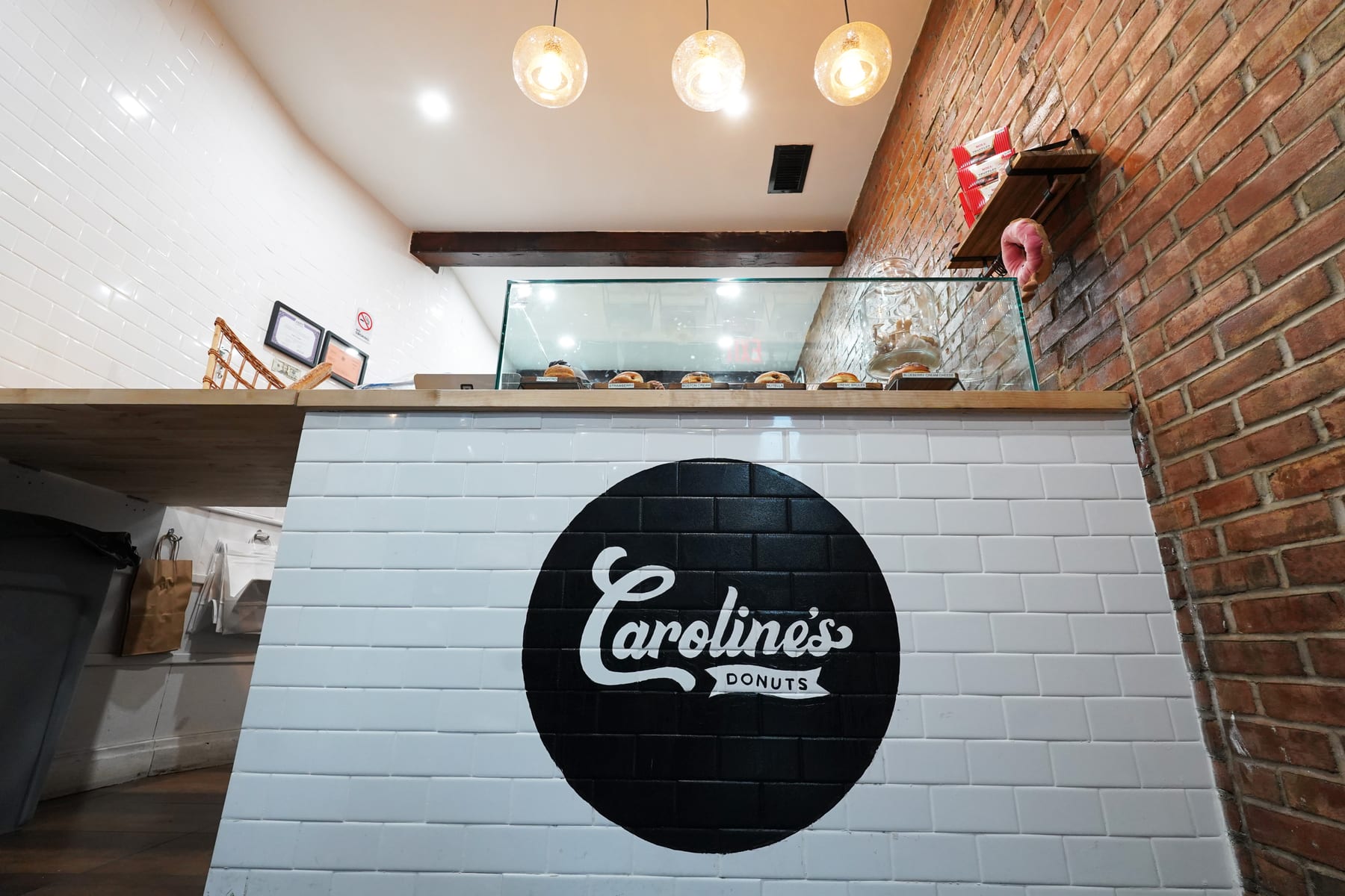Caroline's Donuts in Upper East Side, New York, interior view 6, designed by Zelta Design
