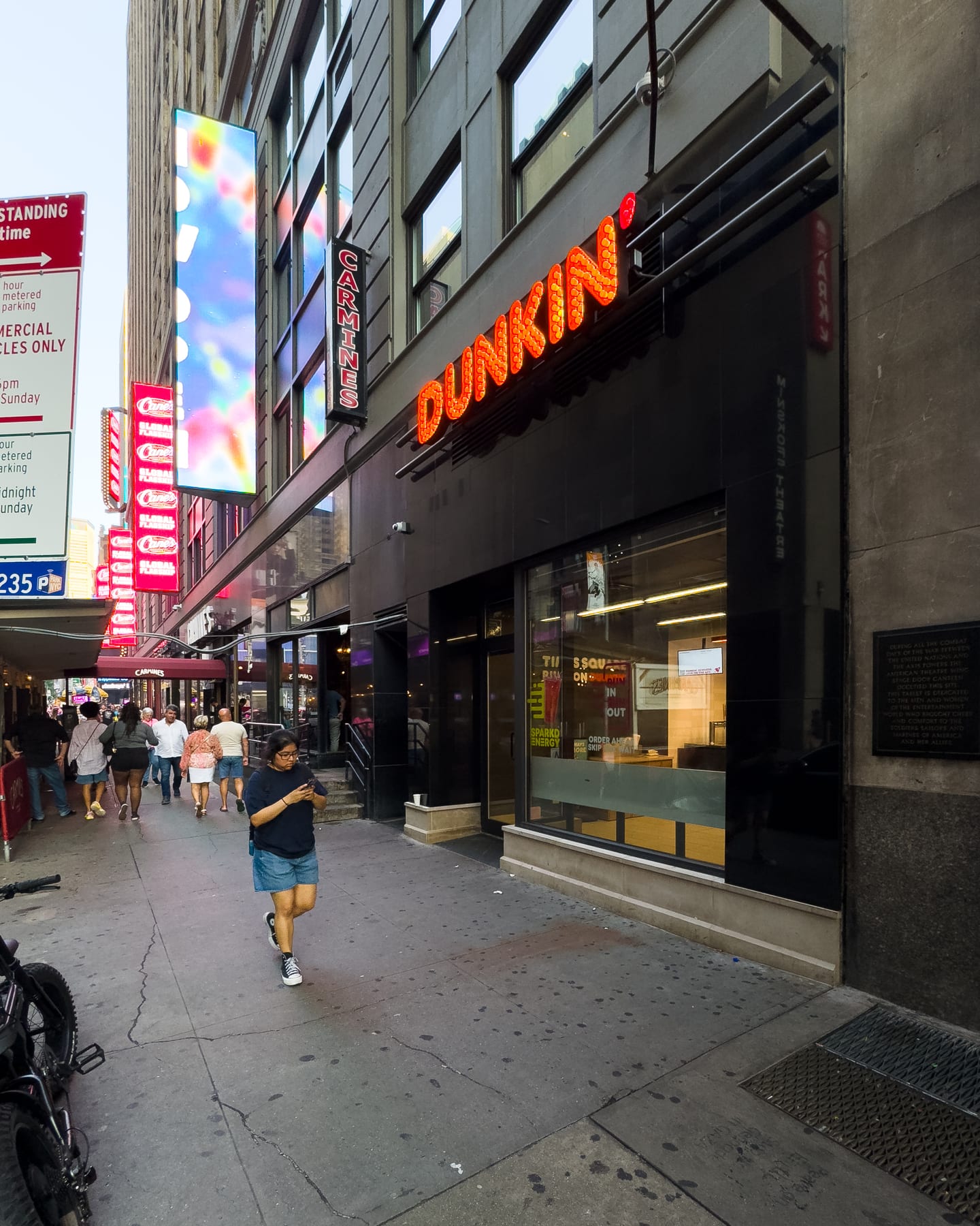 Dunkin' in Times Square, New York, interior view 6, designed by Zelta Design