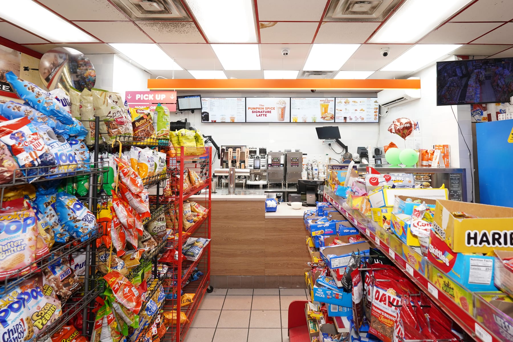 Dunkin' in Staten Island, New York, interior view 6, designed by Zelta Design