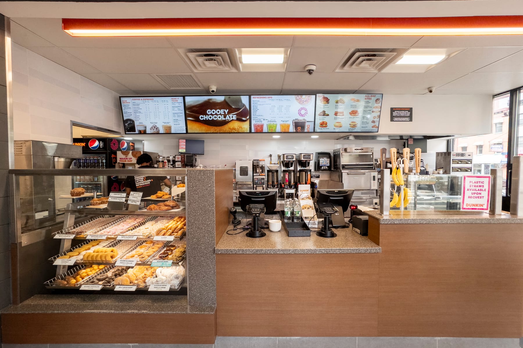 Dunkin' in New York, interior view 2, designed by Zelta Design