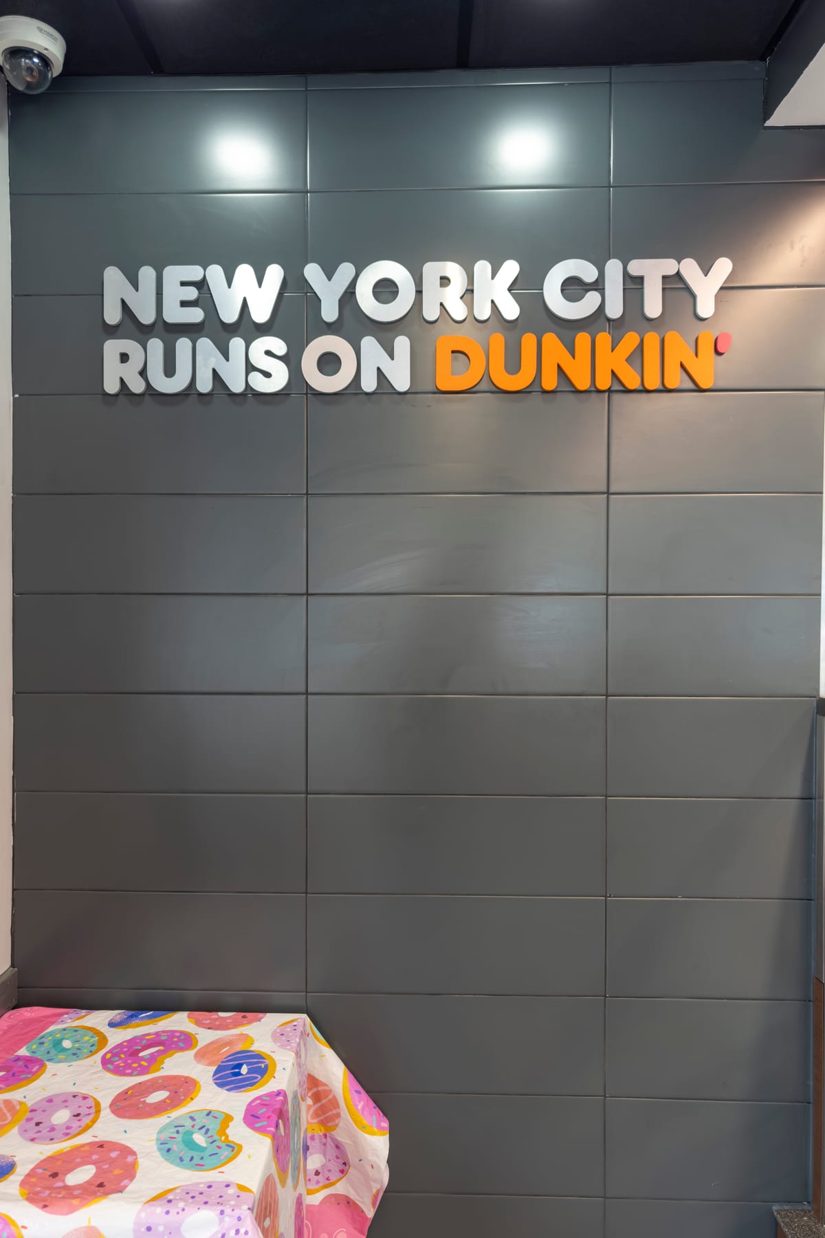 Dunkin' in New York, interior view 3, designed by Zelta Design