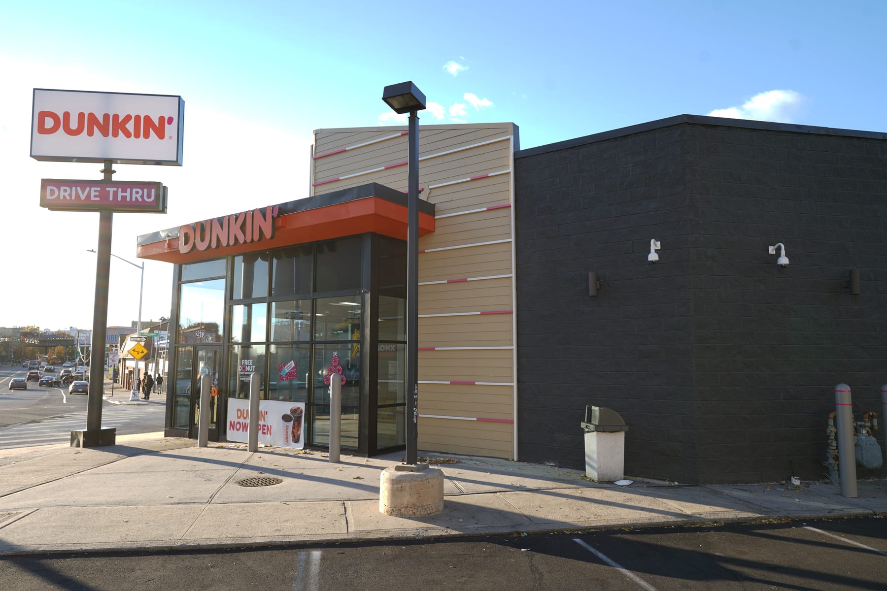 Dunkin' in Bronx, New York, interior view 4, designed by Zelta Design