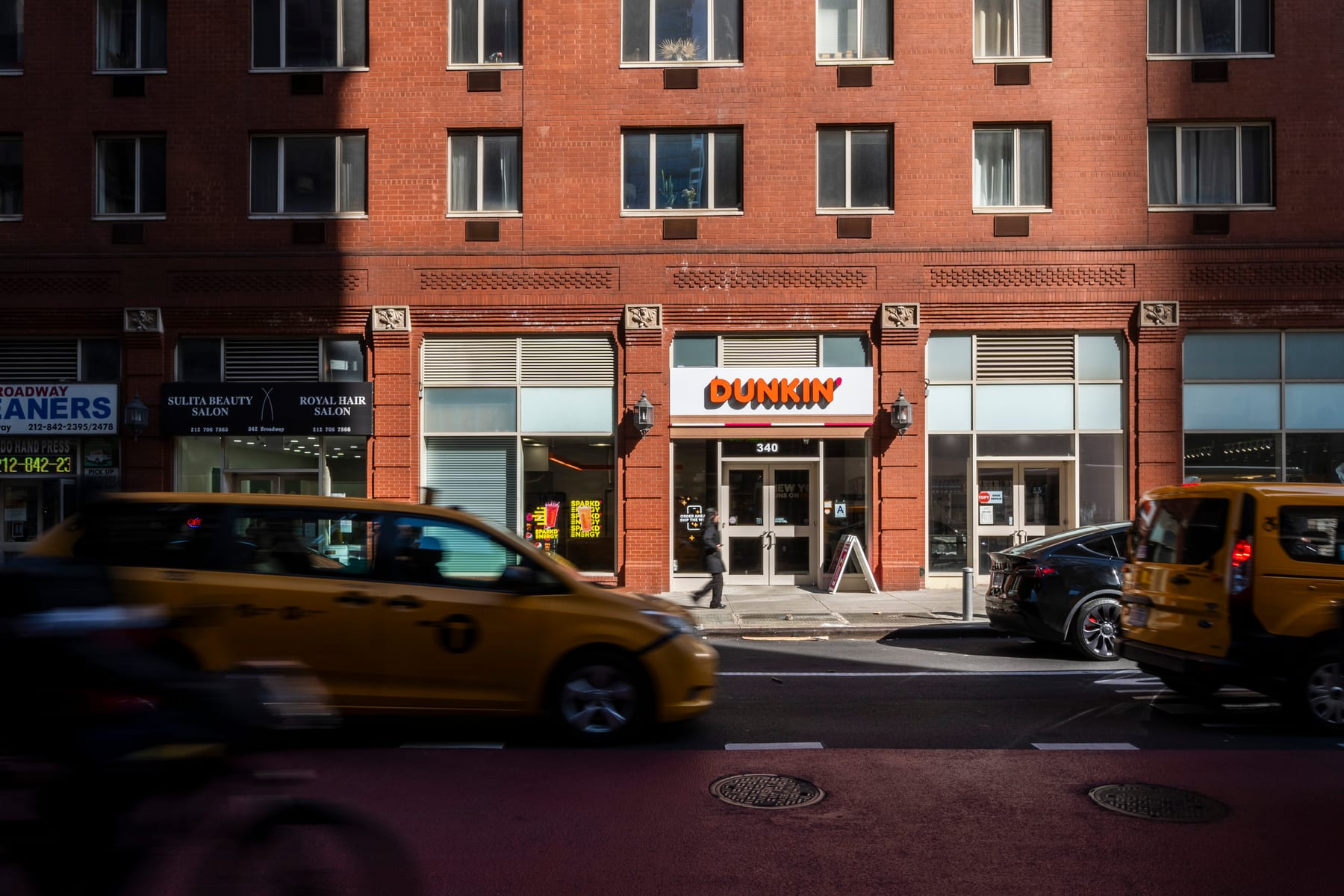 Dunkin' in Lower Manhattan, designed by Zelta Design