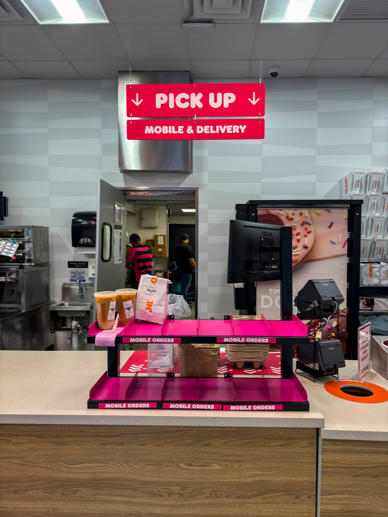 Dunkin' in Lower Manhattan, Manhattan, New York, interior view 7, designed by Zelta Design