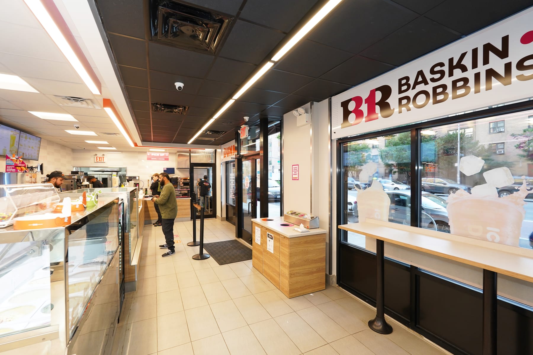 Dunkin' in East Harlem, New York, interior view 2, designed by Zelta Design