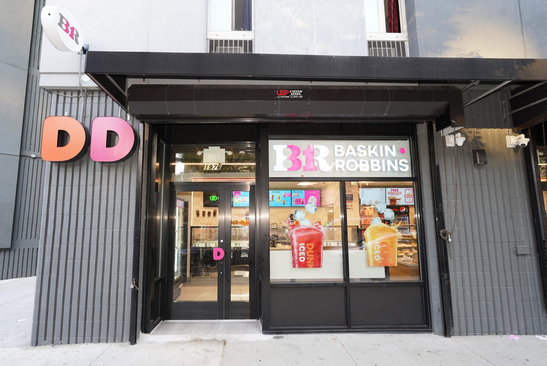 Dunkin' in East Harlem, New York, interior view 6, designed by Zelta Design