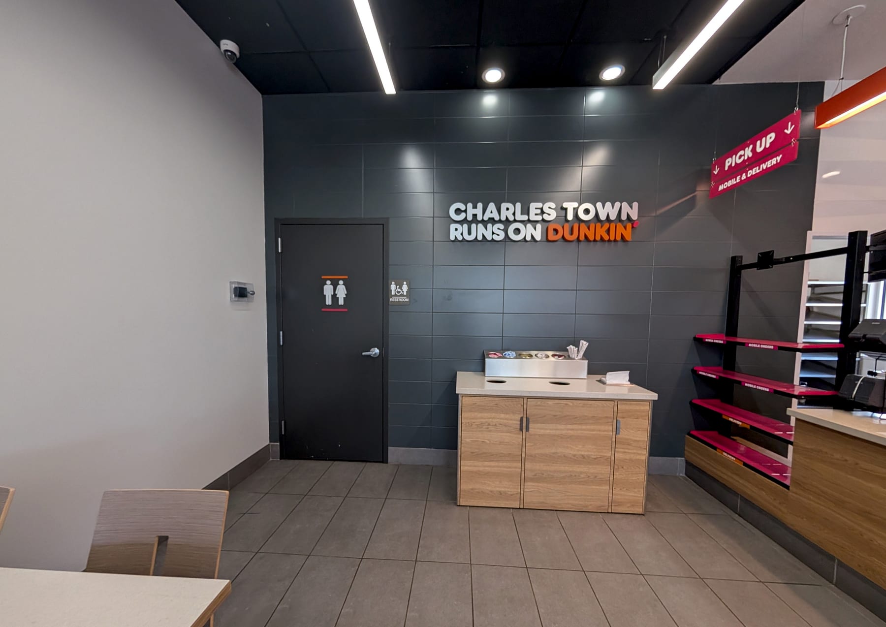 Dunkin' in Charles Town, interior view 3, designed by Zelta Design