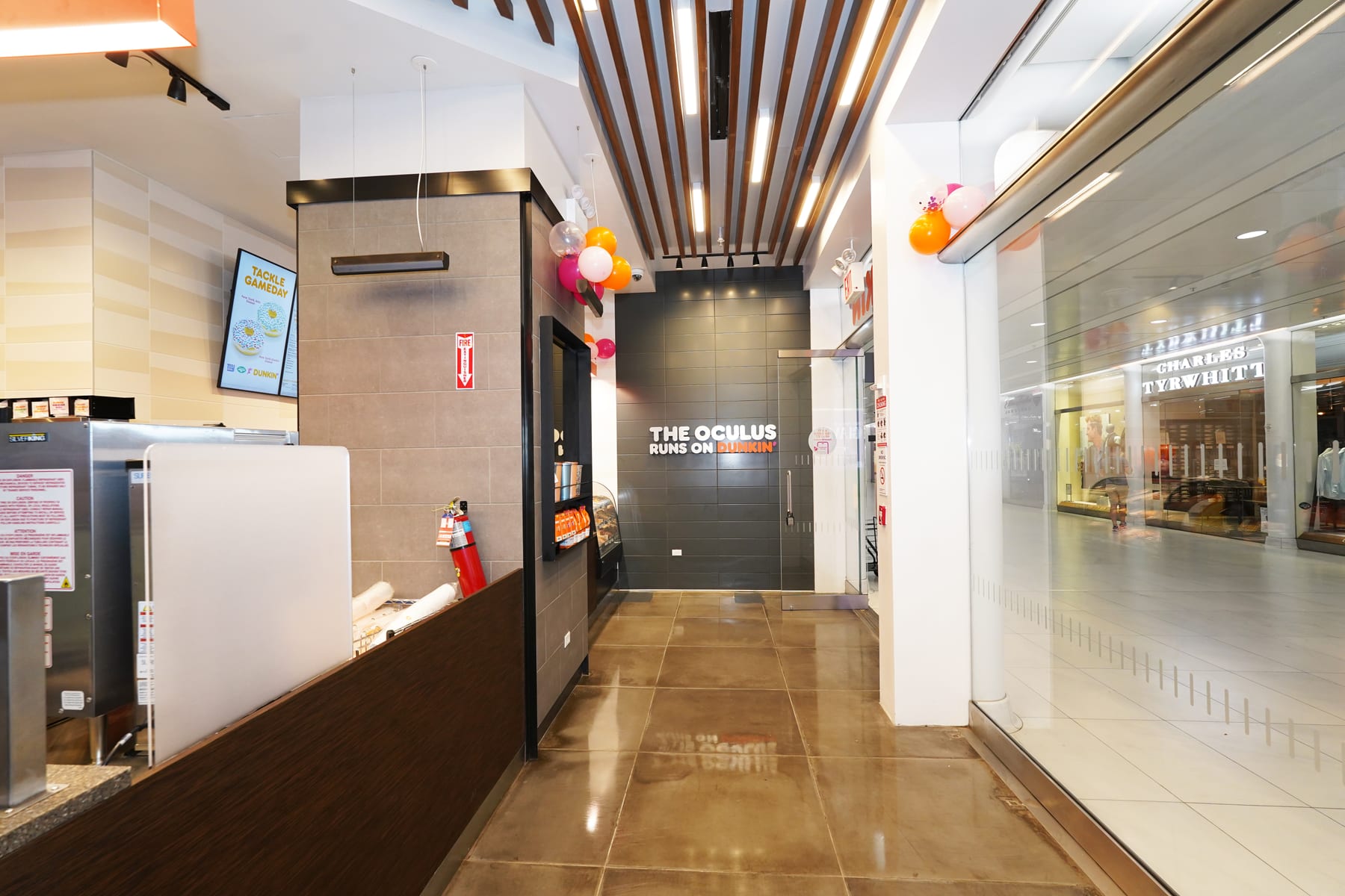 Dunkin' in World Trade Center, New York, interior view 6, designed by Zelta Design