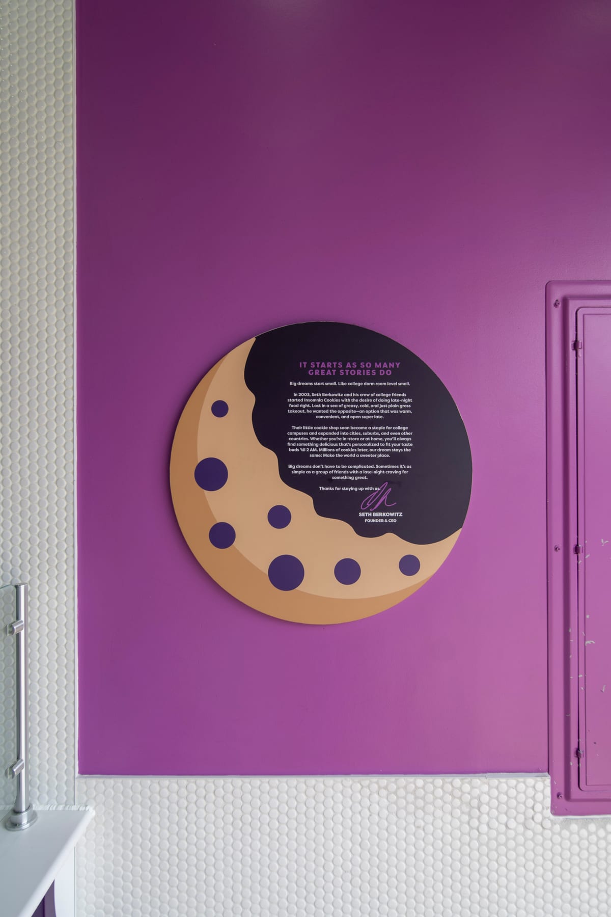 Insomnia Cookies in Bronx, New York, interior view 8, designed by Zelta Design