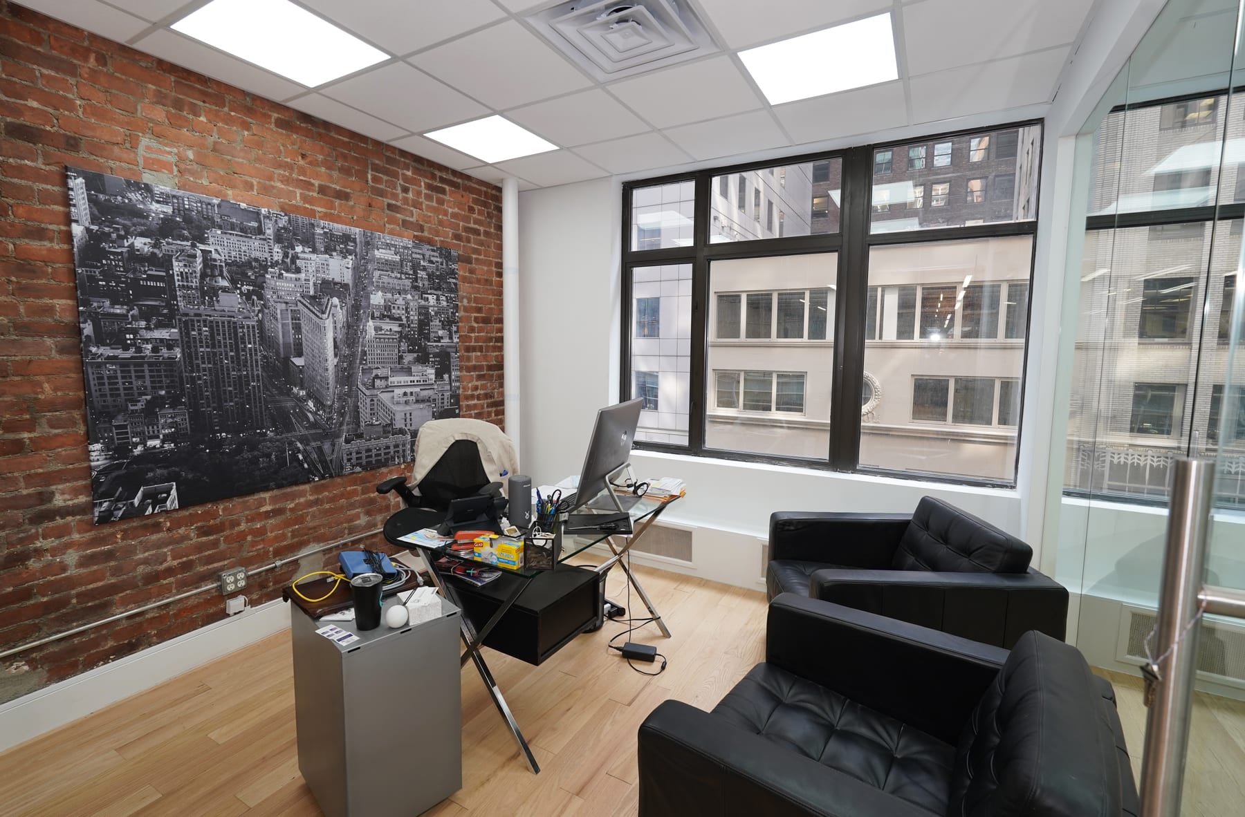 Office Fit-Out in Midtown, Manhattan, New York, interior view 4, designed by Zelta Design