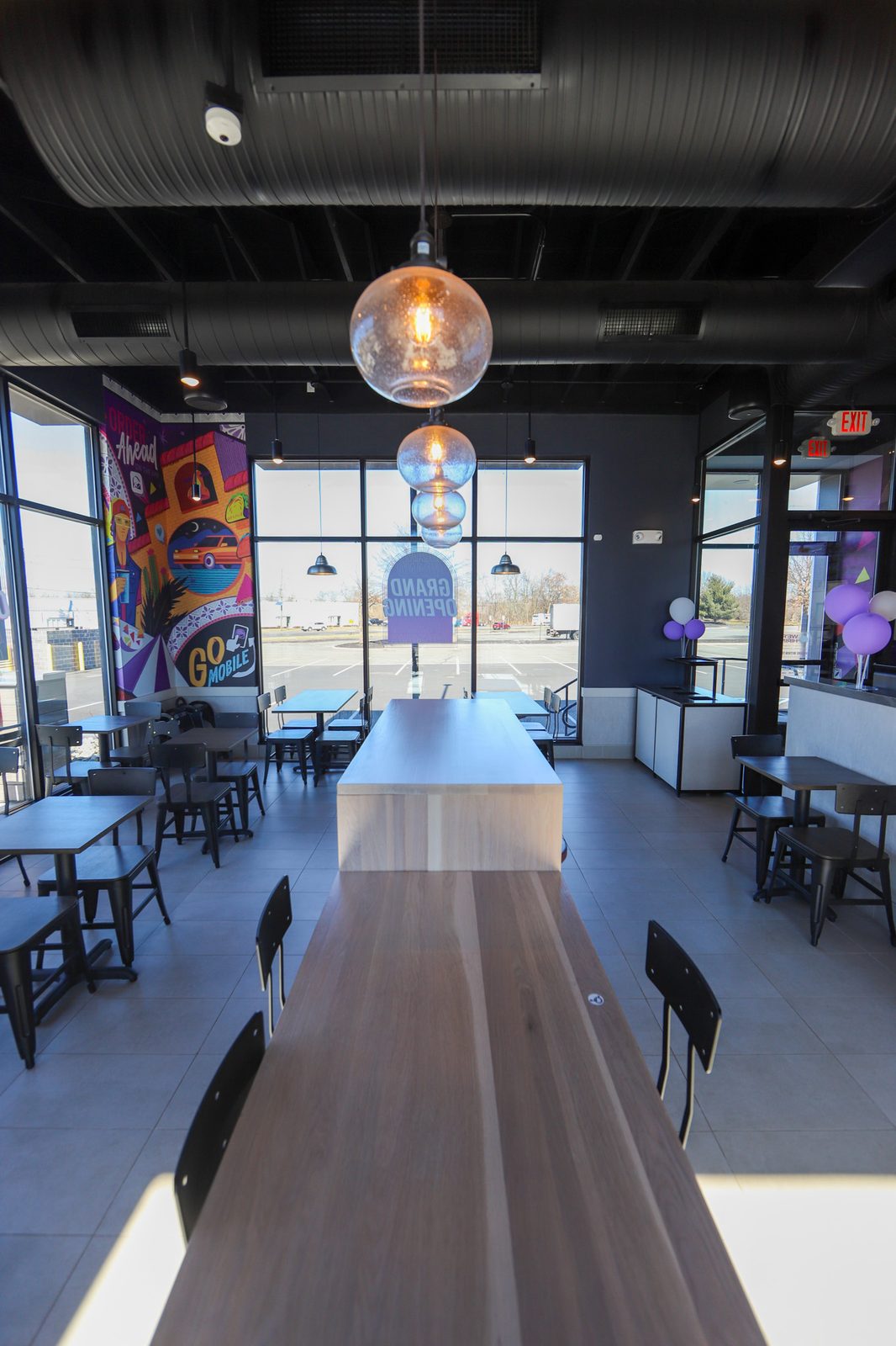Taco Bell in Manville, New Jersey, interior view 5, designed by Zelta Design