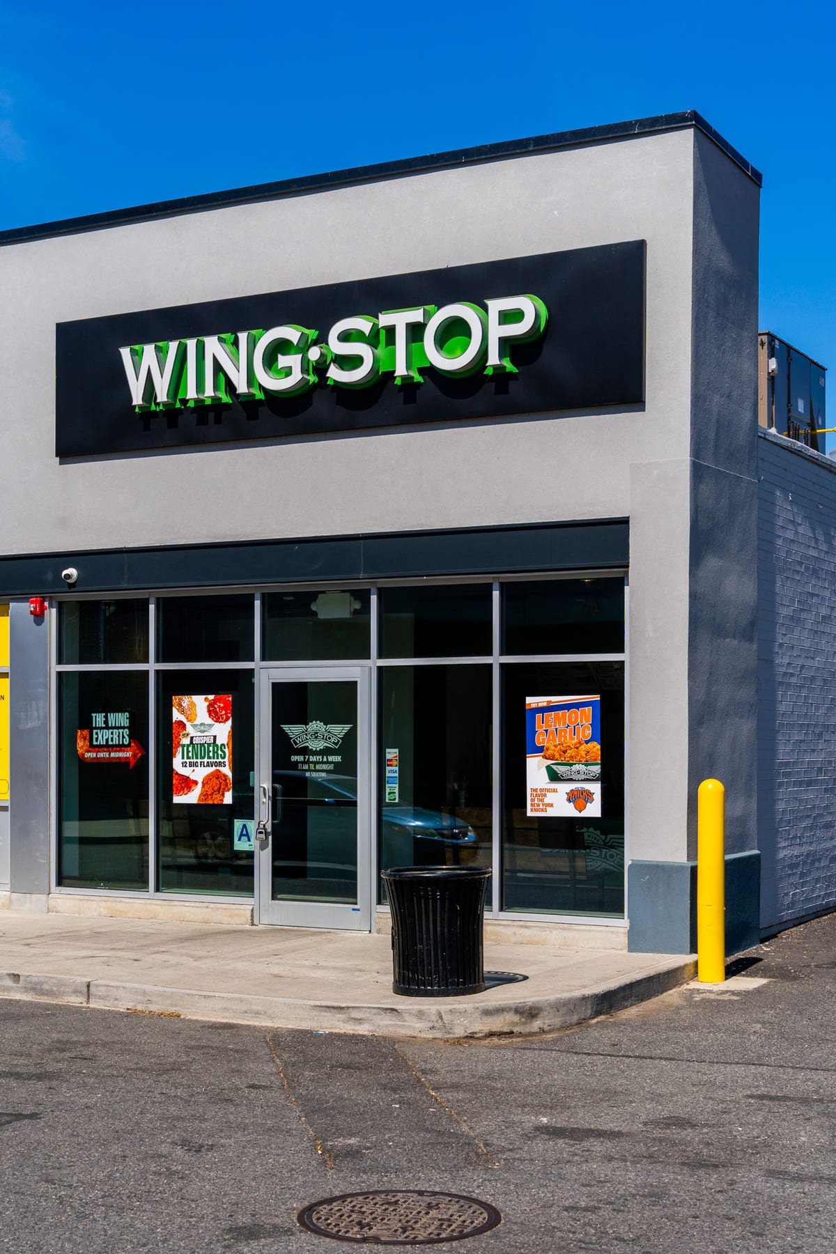 Wingstop in Staten Island, New York, interior view 4, designed by Zelta Design